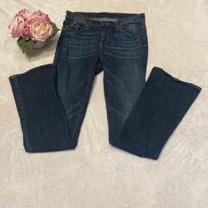 Rock & Republic Size 8 Kasandra Blue Jeans